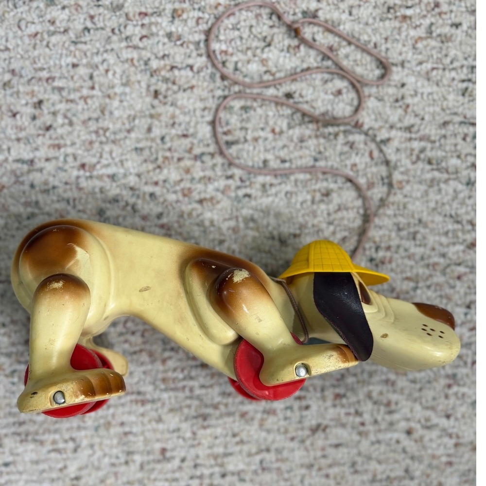 Vintage 1970s Hasbro Digger the Dog Pull Toy Yellow Hat AS IS